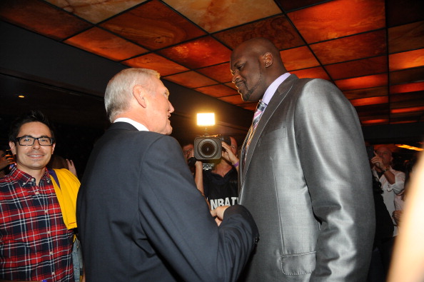 曼城和利物浦都在低谷，阿森纳为啥还要掉链子？（曼城与利物浦皆低迷，阿森纳为何仍错失良机？）