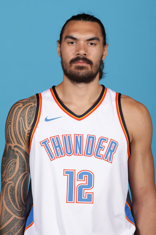 外媒：马赛和国米争18岁中卫布拉尼米尔，哈伊杜克要价600万欧（外媒称马赛与国米竞逐18岁中卫布拉尼米尔，哈伊杜克标价600万欧元）