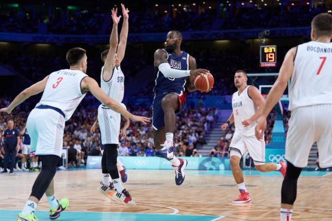 都灵主帅：战平尤文后，主席卡伊罗来更衣室祝贺了球员（都灵主帅透露：战平尤文后，主席卡伊罗进更衣室向球员致贺）