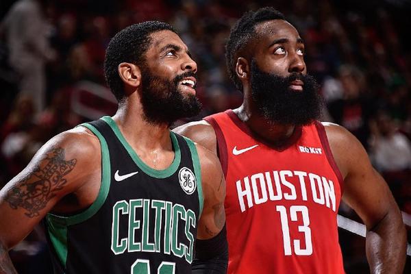 欧文背身单打得分，技术精湛（欧文背打取分，技艺精湛）