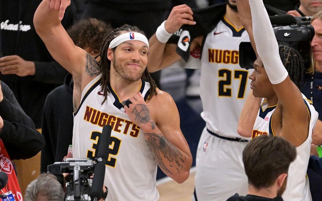 哈登：克尼佩尔投篮准得要命，黄蜂得到他是很大的收获（哈登盛赞克尼佩尔致命投射：黄蜂收获巨大）