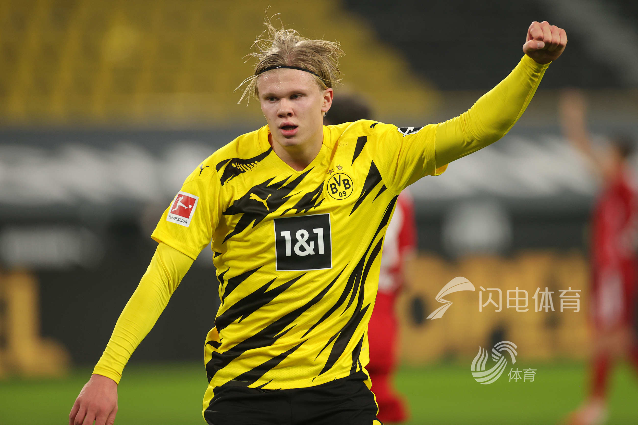 他是从谷底往上爬的那种人