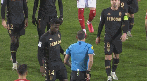 跟队：国米有意租借基耶萨，同时也在关注德拉古辛的情况（随队记者：国米有意租借基耶萨，并关注德拉古辛动向）