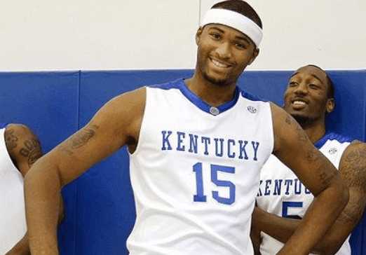 推向了另一 推向了另一